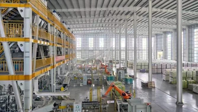 Руководители провинций посетили нашего заказчика, компанию SG Intelligent Factory, для проведения инспекции и исследований.